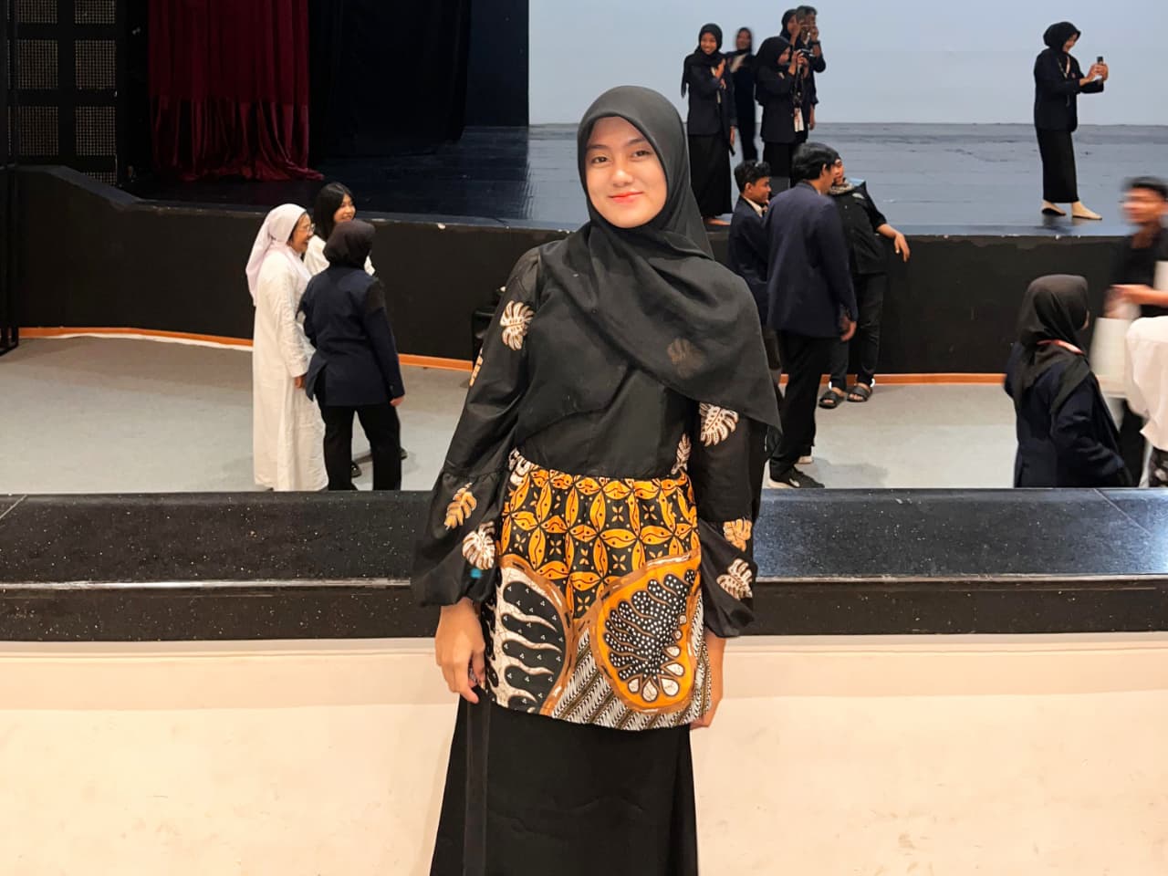 Mengurai Jejak Perkembangan Sastra: Refleksi Pembelajaran Sejarah Sastra dan Relevansinya